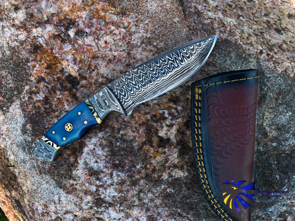 The Dyed Blue Bone Damascus Steel Utility Knife TK-001