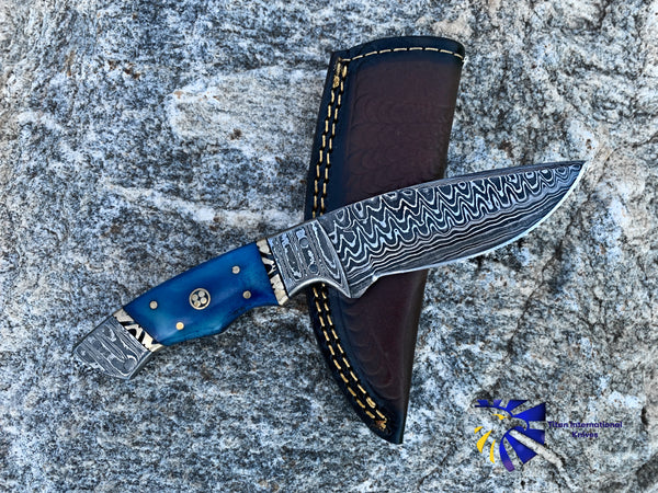 The Dyed Blue Bone Damascus Steel Utility Knife TK-001