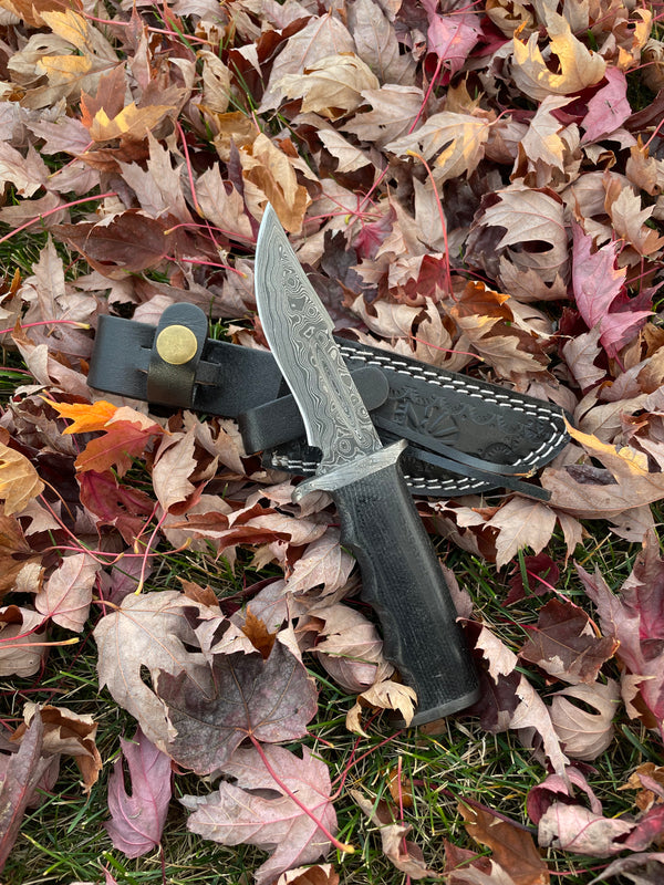 Darkwood Sentinel TK-211 Damascus steel hunting knife