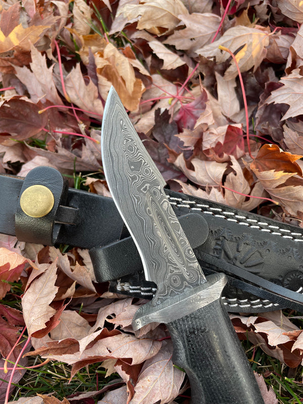 Darkwood Sentinel TK-211 Damascus steel hunting knife