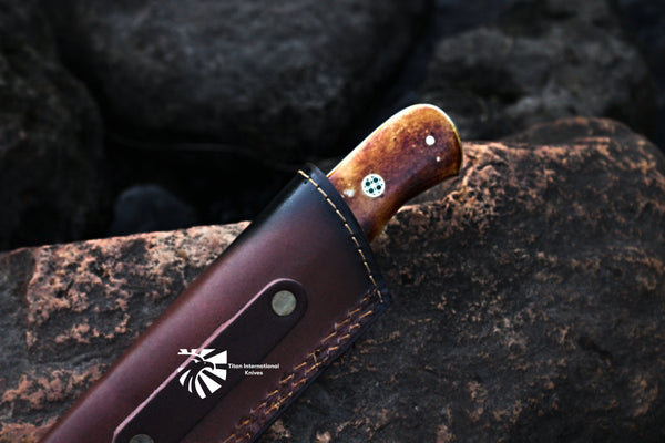 Custom /Titan Spade/ Damasucs Steel Hunting Knife